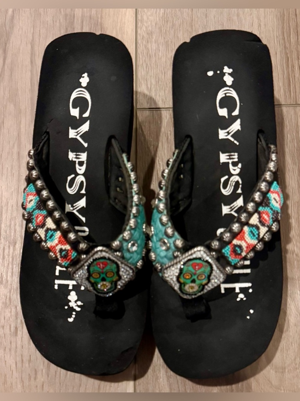Gypsy Soul Platform Flip-flops Turquoise Skull Rhinestones Beaded Straps Size 8